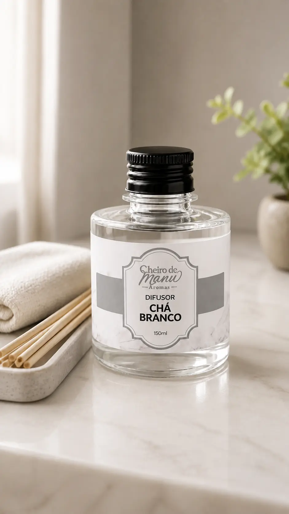 Difusor Chá Branco Cheiro de Manu em composição de lavabo